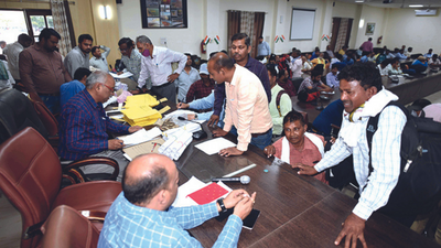 Varanasi: 98.5% polling in MLC polls