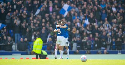 Everton players' full-time reactions compared to Man Utd clowns speaks volumes