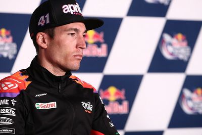 Espargaro: First Aprilia MotoGP talks for 2023 "disappointing"