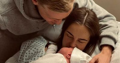 Manchester United loanee Donny van de Beek welcomes first child with Dennis Bergkamp's daughter