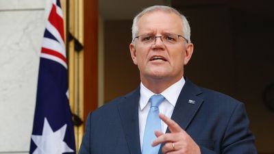 Federal election: Scott Morrison pressed on bushfire response as Anthony Albanese fumbles economic figures