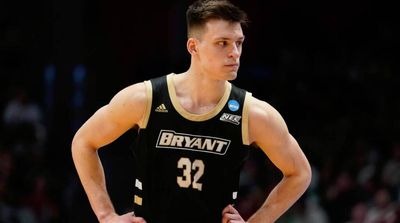 NCAA Leading Scorer Peter Kiss Seemingly Says Goodbye to Bryant in Emotional IG Post