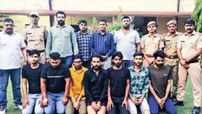 Told to stop smoking, goons fire in eatery in Jaipur