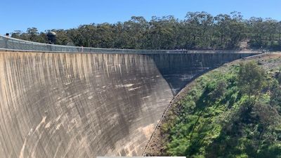Whispering Wall dam 'fails' extreme flood modelling, SA Water assures dam is safe