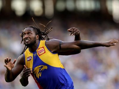Knee injury sidelines Naitanui in AFL
