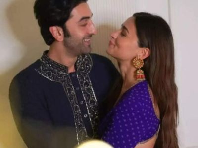 Manish Malhotra or Sabyasachi? Find out who's designing Alia Bhatt and Ranbir Kapoor's wedding outfits