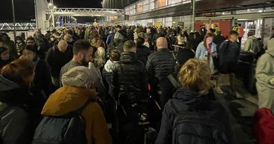 Dublin Airport 'mayhem' continues as Easter holidaymakers describe multiple 'chaotic' queues