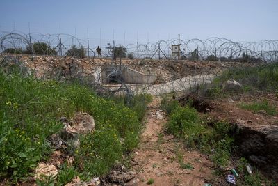 Israeli troops shoot Palestinian near Bethlehem