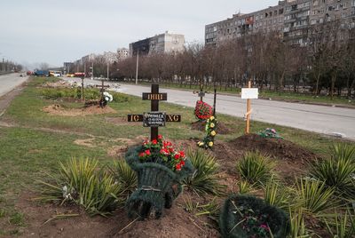 Ukraine's Zelenskiy says tens of thousands killed in Mariupol, seeks military aid from S.Korea