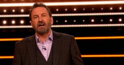 The 1% Club viewers in stitches at Lee Mack's new game show but want format change