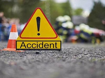 UP: Two killed, one injured as car crashes into bridge in Muzaffarnagar