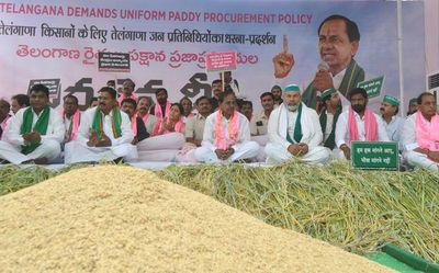 KCR warns Centre of nationwide agitation over non–procurement of paddy