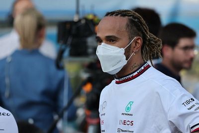 Hamilton plans Zoom push to rally Mercedes F1 troops