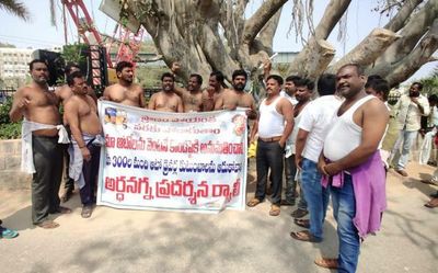 Autorickshaw drivers at receiving end after reopening of Yadagirigutta temple