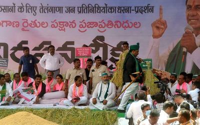 KCR makes one last appeal to Centre on Rabi paddy procurement