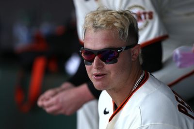 It appears Joc Pederson is no longer wearing his trademark pearl necklace, which is a bummer