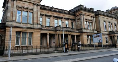 Renfrew dad fined after kicking off about ripped old T-shirt