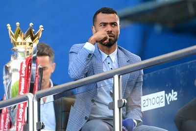 Robber threatened to cut Ashley Cole's fingers off, court told