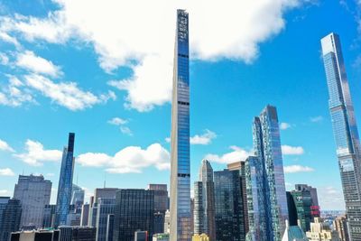The Coffee Stirrer: New York’s super-thin skyscraper is ready for residents – just don’t mention the swaying