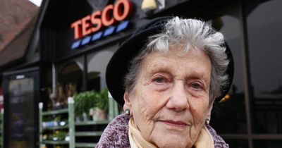 Tesco trolley scammers steal £1,000 from woman, 88, in distraction scheme