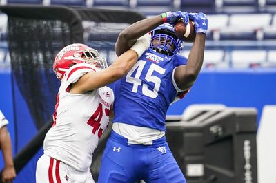 Rams met with Georgia State TE Roger Carter