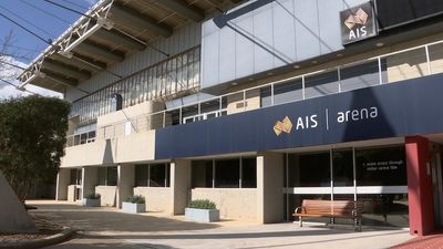 Canberra's AIS Arena to reopen in 2023 after Commonwealth commits to funding upgrade