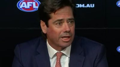 Gillon McLachlan announces he is stepping down as AFL chief executive at end of 2022 season