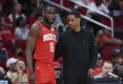 Stephen Silas expected to return as Rockets head coach in 2022-23