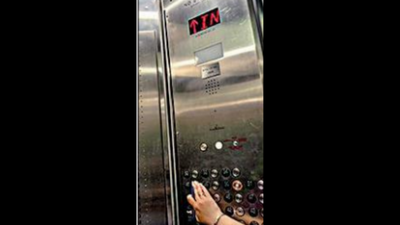 Bengaluru: Four suffer fractures in lift crash