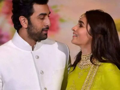 Ranbir Kapoor and Alia Bhatt's wedding postponed? Rahul Bhatt says couple to make announcement soon