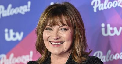 Lorraine Kelly recalls first home in Glasgow's Gorbals with an outside toilet