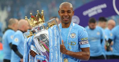 ‘Farewell, legend’ - Manchester City fans pay tribute to Fernandinho after shock exit statement