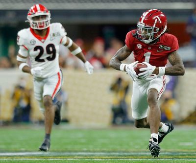 Eagles to host Alabama WR Jameson Williams on a top-30 pre-draft visit