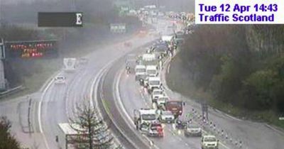 Edinburgh bypass delays as broken down vehicle blocks lane and causes tailbacks