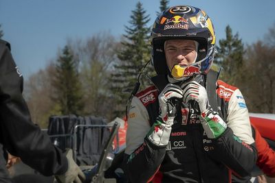 Evans "can't afford too many more mistakes" in WRC title bid