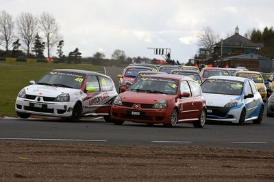 GT Cup campaign commences as 750MC holds Croft season opener