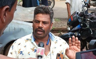 Won’t perform last rites until Minister is arrested, says Santosh Patil’s family