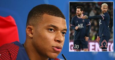 Kylian Mbappe sends message to PSG fans after Lionel Messi and Neymar booed