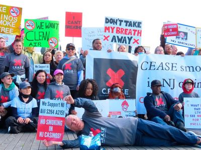 Atlantic City casino workers feel smoking ban is in reach