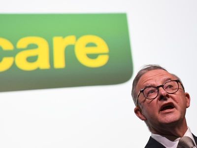 Labor announces new health clinics plan