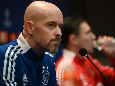 Erik ten Hag reaches agreement to become Manchester United manager - reports