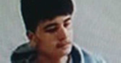 Edinburgh police appeal after teen boy who speaks 'little English' goes missing