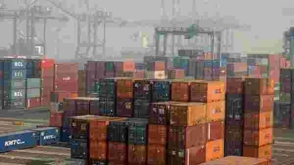 WTO slashes expansion forecast for global trade
