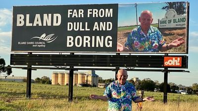 Ray Smith, who brought global fame to Australia's Bland Shire, opts for simpler life out of spotlight