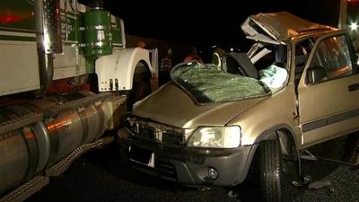 Four Korean backpackers die in car and truck collision on New England Highway between Warwick and Stanthorpe