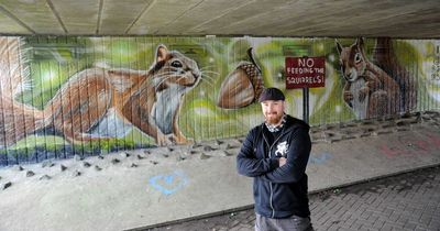 Muralist takes social media by storm with art treasure hunt in Renfrewshire