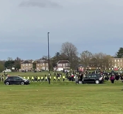 Blackheath incident: ‘Large scale disorder’ shuts down fairground in south London as seven people arrested