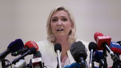 Le Pen wants France out of NATO integrated command, backs NATO-Russia links