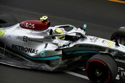 Mercedes: "On the limit" F1 cooling sparked Hamilton radio message