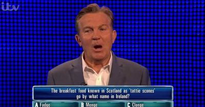 Bradley Walsh left giggling on The Chase as question about Irish breakfast has viewers befuddled